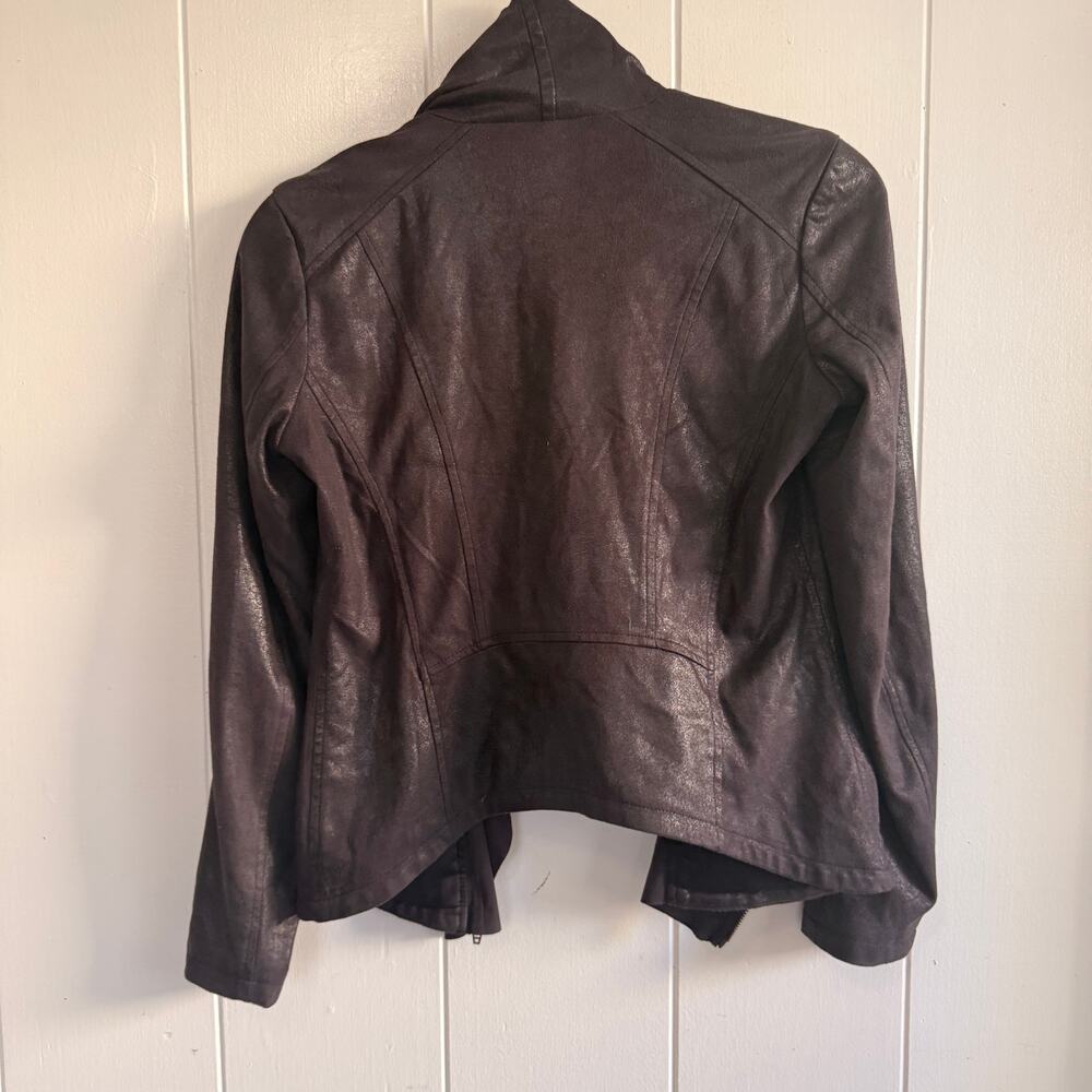 BLANK NYC Faux-Leather Drape Front Moto Jacket Size Small - Picture 2 of 10